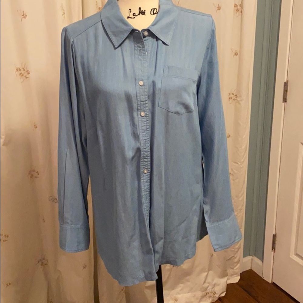 Shirt - Picture 4 of 5